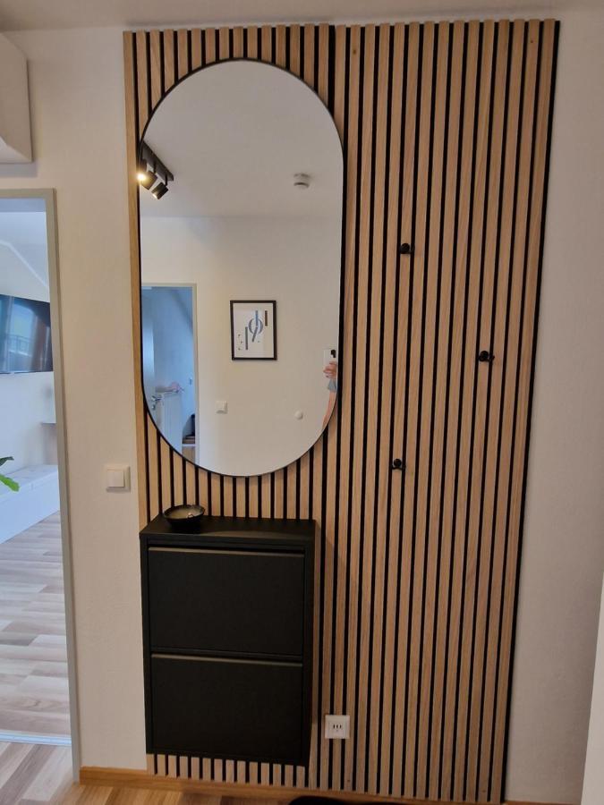 C4S Come4Stay Altoetting - 3-Zi Whg I Zentrale Lage I Parkplatz I Balkon I Wifi I Smarttv I 1 Kingsize, 1 Queensize Bett I Office Arbeitsplatz I Wohnbereich Mit Couch Und Essbereich I Voll Ausgestattete Kueche I Nespresso Altötting Exterior foto